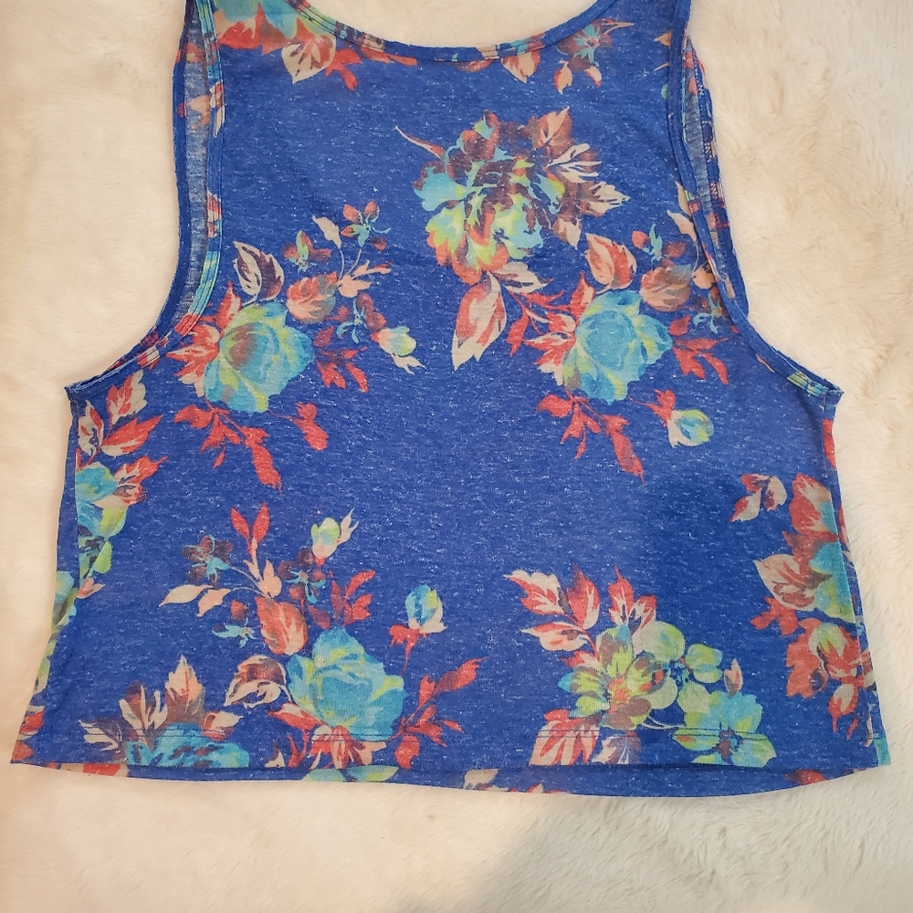 Arizona Jeans Floral Crop Top - Picture 5 of 8